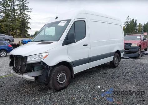 2020 Mercedes-Benz Sprinter 2500 Standard Roof V6 from USA, damaged, VIN W1Y4EBHY6LT029381